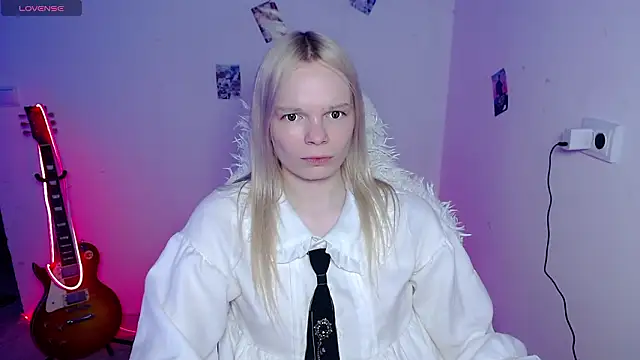 Emily Nyaffee online show from 9, 3, 2026