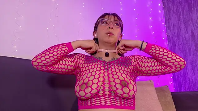 emma rouse69 online show from 2, 5, 2026