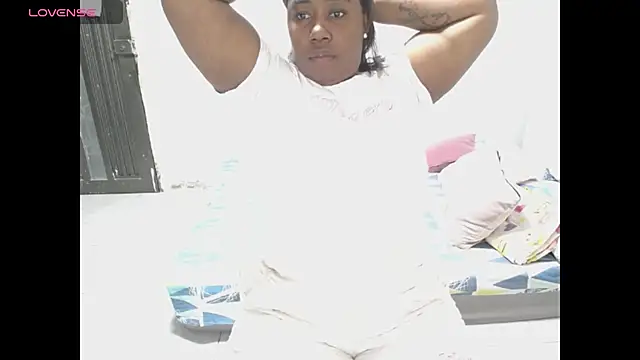 thickebonymilfF online show from 1, 12, 2025