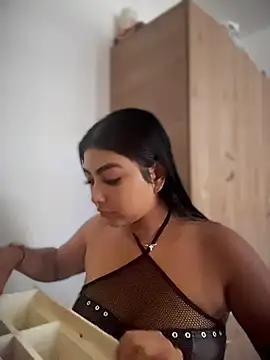 NatashaBrown12 online show from 23, 4, 2026