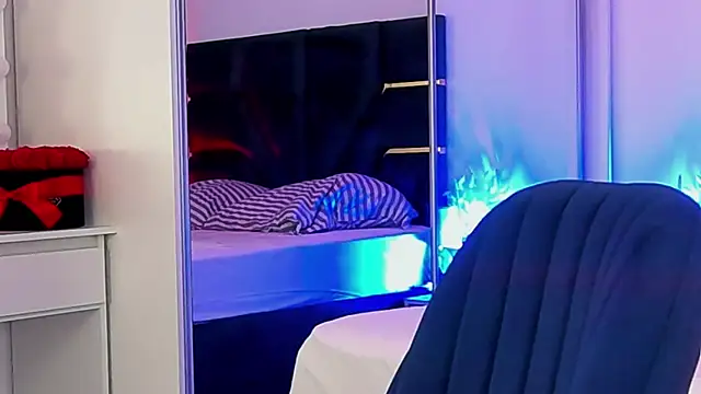 AllisonSweets online show from 4, 7, 2026