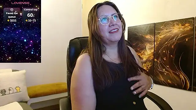 Snapshot of amalia_brunette chatting on 10, 2, 2026 amalia brunette online show from 10, 2, 2026