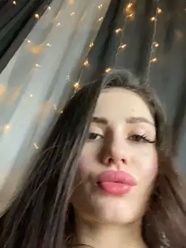 Snapshot of SofiaLaLight chatting on 14, 1, 2025 SofiaLaLight online show from 14, 1, 2025