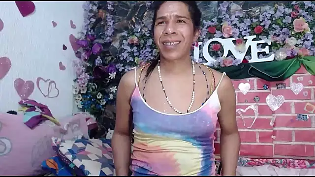 Snapshot of DesireDirtyTS__ chatting on 8, 5, 2026 DesireDirtyTS online show from 8, 5, 2026