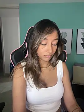 DianaHopson online show from 2, 1, 2025