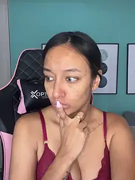 DianaHopson online show from 4, 1, 2025