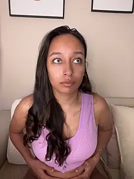 DianaHopson online show from 30, 4, 2026