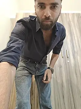 18 couple sex online show from 5, 8, 2026