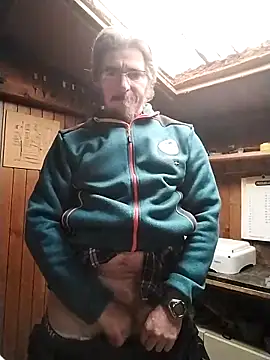 Snapshot of Chris8149 chatting on 16, 2, 2025 Chris8149 online show from 16, 2, 2025