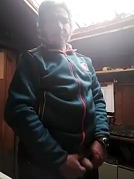 Snapshot of Chris8149 chatting on 20, 2, 2025 Chris8149 online show from 20, 2, 2025