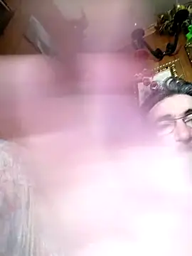 Snapshot of Chris8149 chatting on 16, 9, 2025 Chris8149 online show from 16, 9, 2025