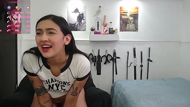 KinkyAllisonSub online show from 24, 3, 2026