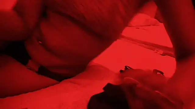 Snapshot of ROXYNL chatting on 12, 1, 2025 ROXYNL online show from 12, 1, 2025