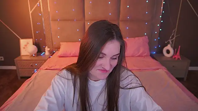 EmmyCharmm online show from 10, 2, 2026