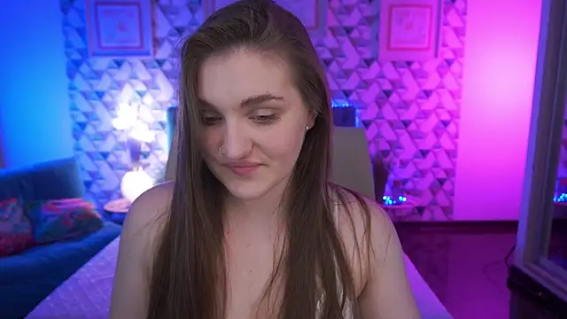 EmmyCharmm online show from 4, 5, 2026