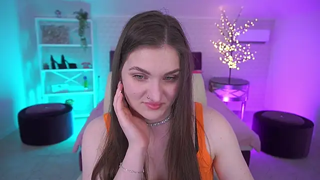 EmmyCharmm online show from 20, 5, 2026