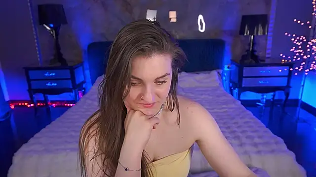 EmmyCharmm online show from 16, 6, 2026