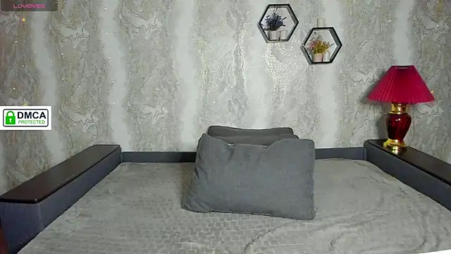 Snapshot of newlucky2023 chatting on 13, 11, 2025 newlucky2023 online show from 13, 11, 2025