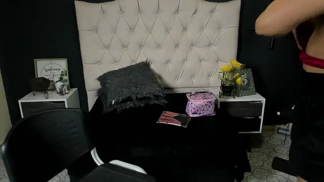 Andrys  online show from 13, 2, 2025