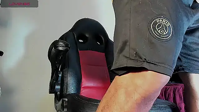 Snapshot of FuckHardlove chatting on 22, 10, 2025 FuckHardlove online show from 22, 10, 2025