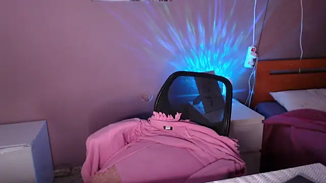 Latina BigBoobs online show from 27, 10, 2025