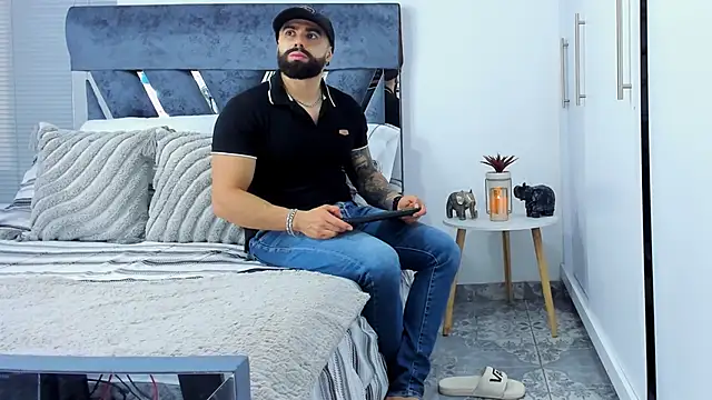 Zack Froone online show from 26, 11, 2025