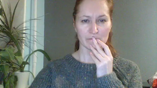 Snapshot of AmellyGrand chatting on 27, 2, 2025 AmellyGrand online show from 27, 2, 2025