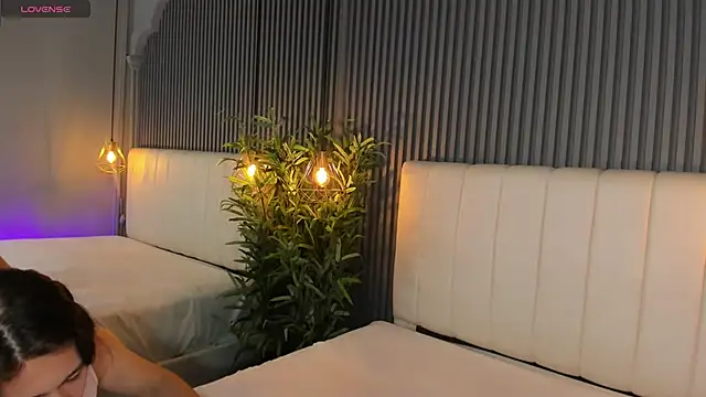 SaraRiley online show from 14, 1, 2026