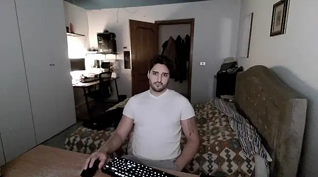 Snapshot of Alexox02 chatting on 13, 12, 2024 Alexox02 online show from 13, 12, 2024