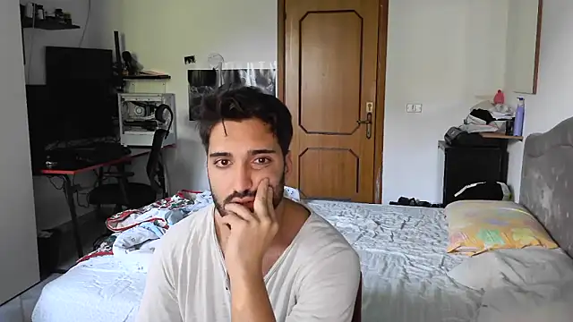 Snapshot of Alexox02 chatting on 22, 10, 2025 Alexox02 online show from 22, 10, 2025