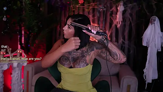 Snapshot of Kleeopatra_ chatting on 8, 10, 2025 Kleeopatra  online show from 8, 10, 2025