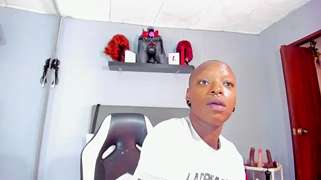Coco Kiss online show from 24, 7, 2026