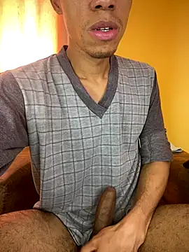 MoiseXxx 777 online show from 24, 10, 2025