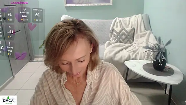 HornyMilf 777 online show from 13, 7, 2026