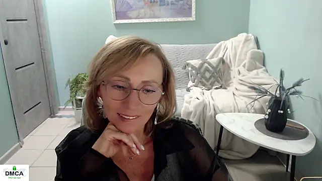 HornyMilf 777 online show from 3, 8, 2026