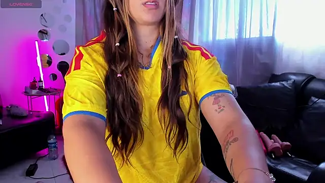 Natasha Wilde  online show from 23, 6, 2026