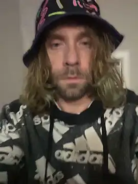 4kUsh2Fashion0 online show from 27, 12, 2024