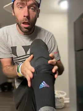 4kUsh2Fashion0 online show from 17, 9, 2025