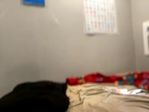 4kUsh2Fashion0 online show from 14, 10, 2025