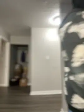 4kUsh2Fashion0 online show from 23, 10, 2025