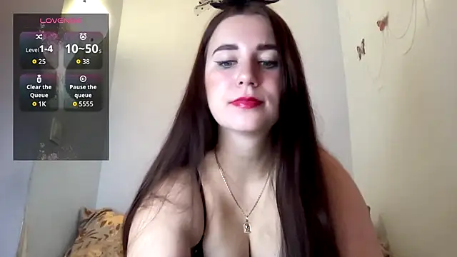 Teylor Love online show from 16, 12, 2025