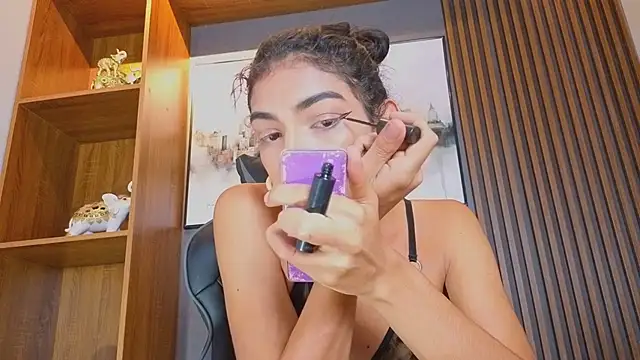 Snapshot of Alahia_Rodriguez chatting on 9, 5, 2026 Alahia Rodriguez online show from 9, 5, 2026