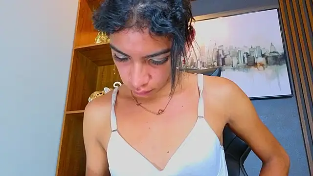 Snapshot of Alahia_Rodriguez chatting on 24, 5, 2026 Alahia Rodriguez online show from 24, 5, 2026