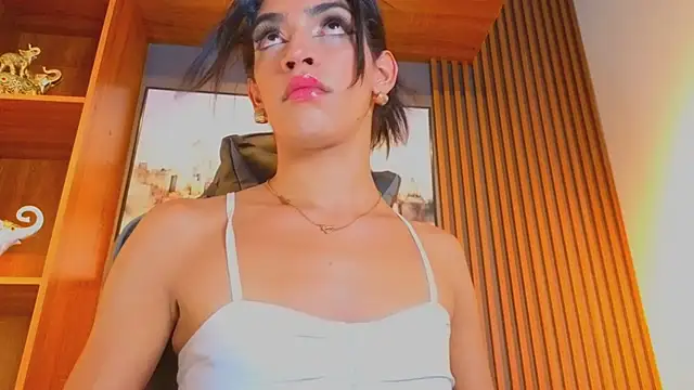 Snapshot of Alahia_Rodriguez chatting on 2, 6, 2026 Alahia Rodriguez online show from 2, 6, 2026