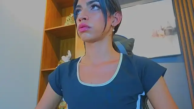 Alahia Rodriguez online show from 17, 7, 2026