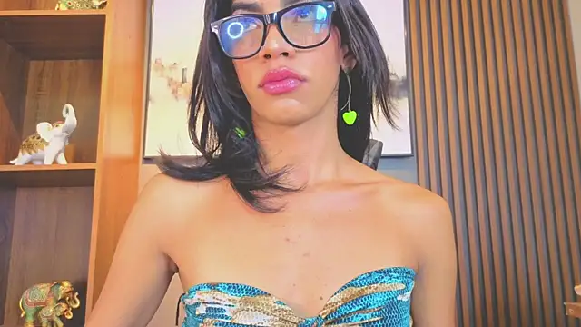 Alahia Rodriguez online show from 24, 7, 2026