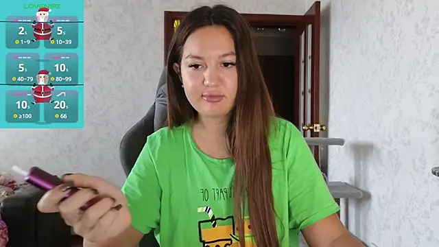 Snapshot of Nelly_Fischer chatting on 31, 12, 2024 Nelly Fischer online show from 31, 12, 2024