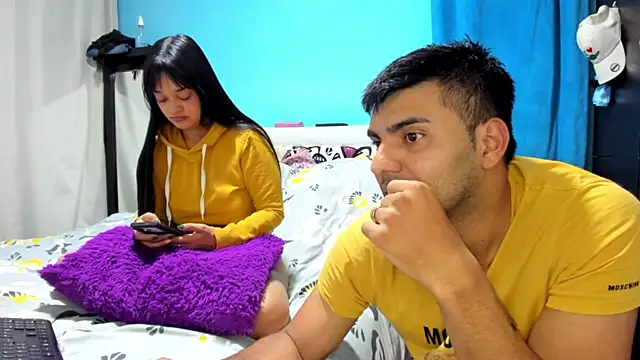 2ScarletandRyan8 online show from 3, 8, 2026