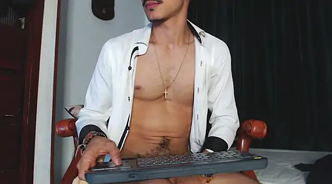 HomeAloneK online show from 8, 2, 2025