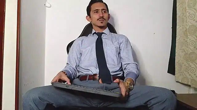 HomeAloneK online show from 10, 2, 2026